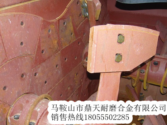 山東方圓雙臥軸攪拌機高鉻襯板、山東方圓側拌葉、中拌葉批發(fā)商