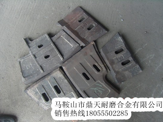 三一重工2000混凝土攪拌站耐磨襯板、三一重工中葉片、側拌葉銷(xiāo)售處