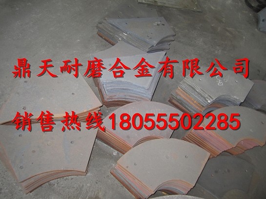 仕高瑪3方砼攪拌機側襯板、仕高瑪側拌葉、攪拌臂廠(chǎng)家電話(huà)